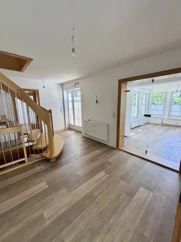 8 Zimmer Haus mit 220 m² in Dresden – Bild 6