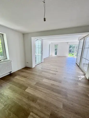 8 Zimmer Haus mit 220 m² in Dresden – Bild 8