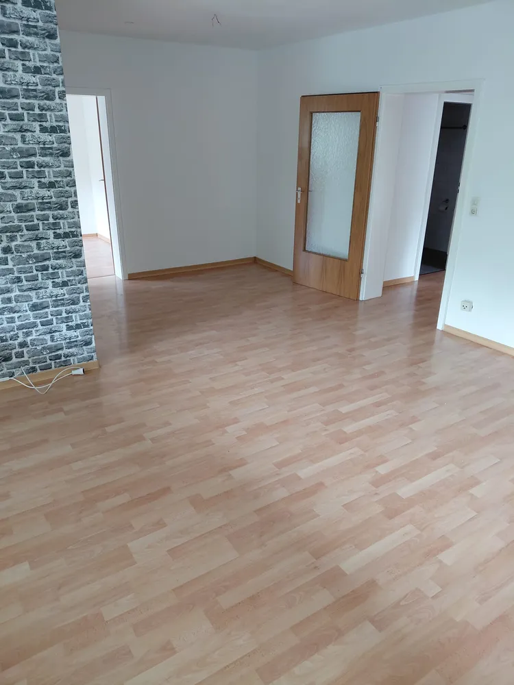 3 Zimmer Wohnung mit 70 m² in Kaiserslautern – Bild 2