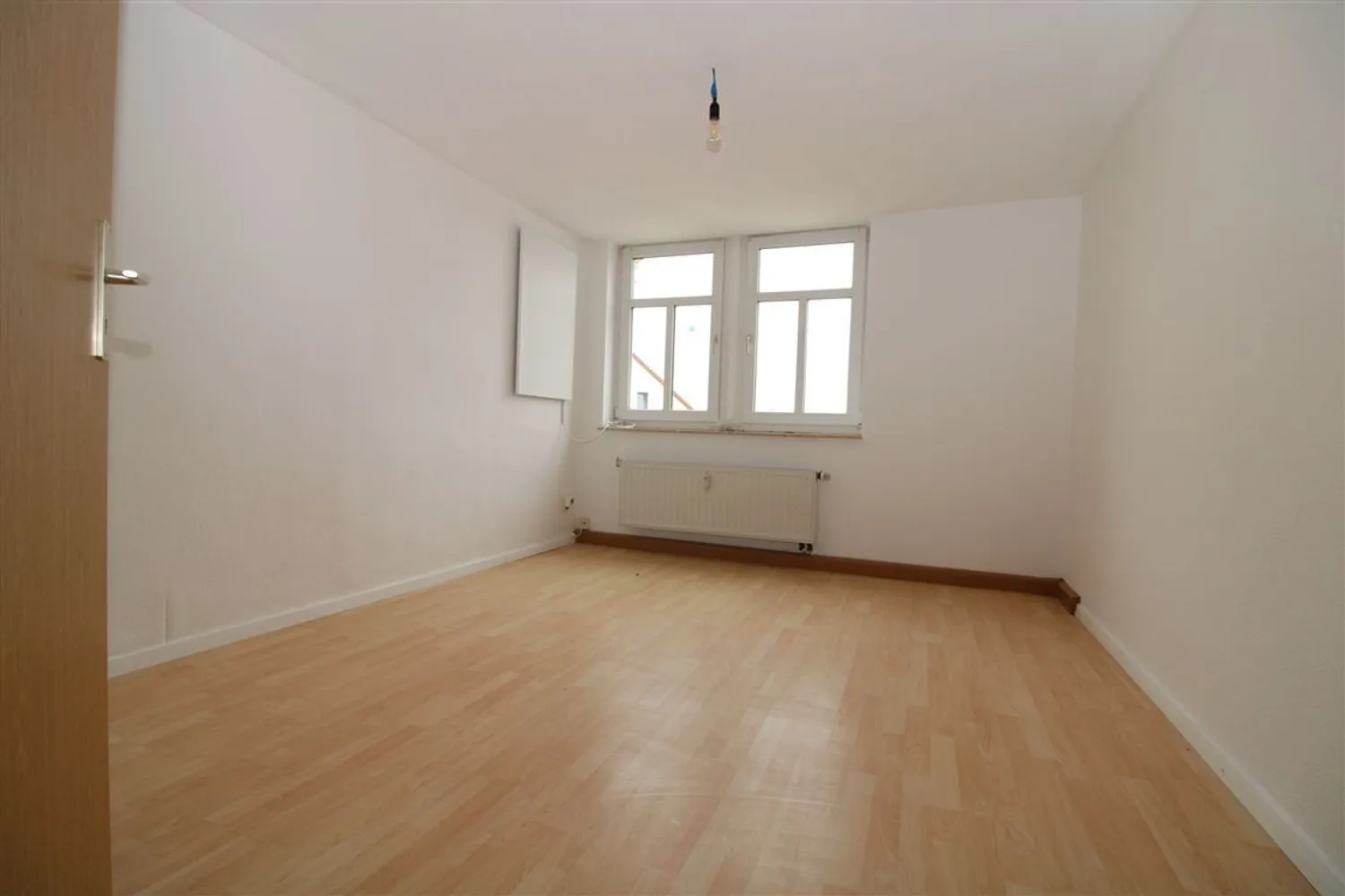 4 Zimmer Wohnung mit 87 m² in Plauen – Bild 8