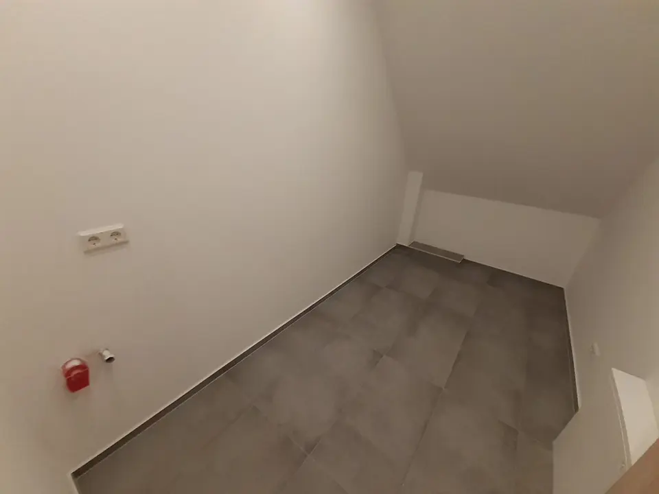 4 Zimmer Wohnung mit 115 m² in Sangerhausen – Bild 5