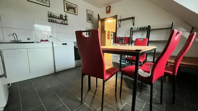 WG-Zimmer mit 12 m² in Düsseldorf – Bild 2