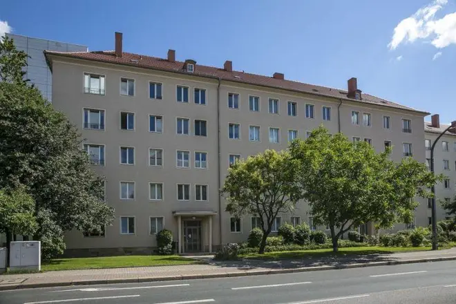 6 Zimmer Wohnung mit 124 m² in Dresden – Bild 1