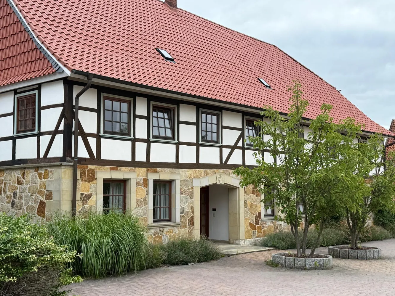 5 Zimmer Haus mit 350 m² in Hildesheim – Bild 1
