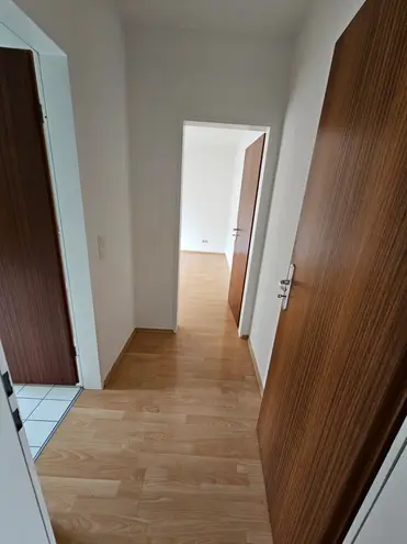 2 Zimmer Wohnung mit 67 m² in Hannover – Bild 2