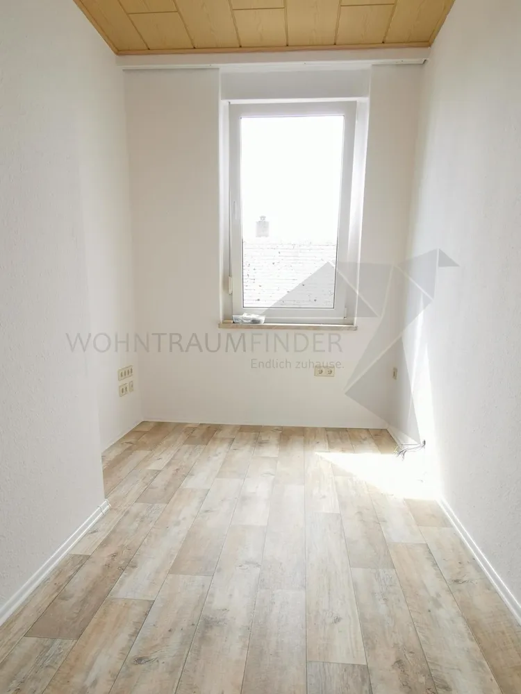 6 Zimmer Wohnung mit 130 m² in Zwickau – Bild 9