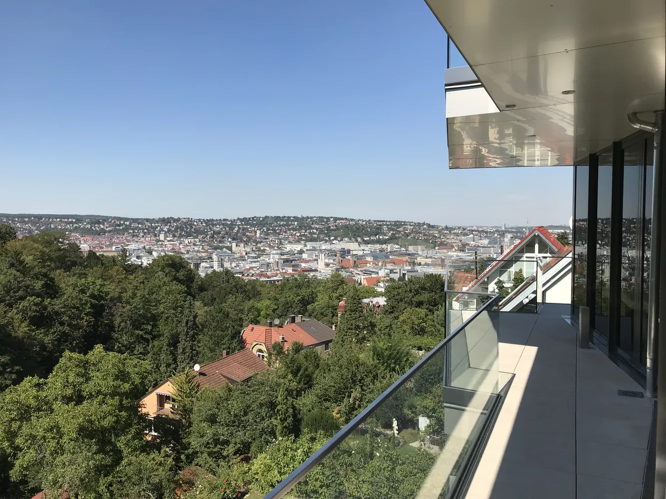 5 Zimmer Wohnung mit 118 m² in Stuttgart – Bild 3