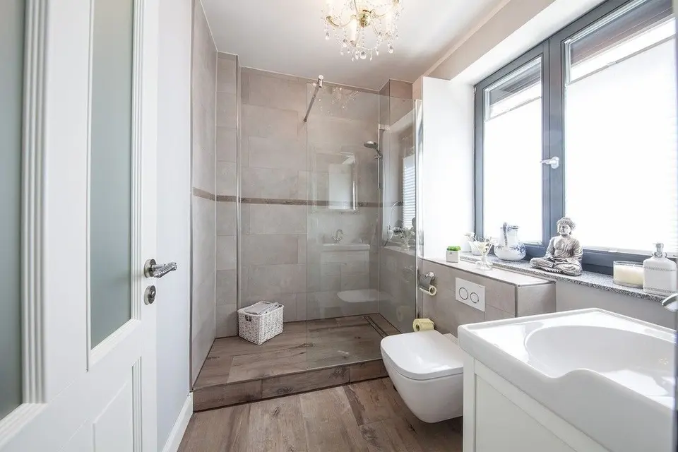 6 Zimmer Haus mit 210 m² in Norderstedt – Bild 6