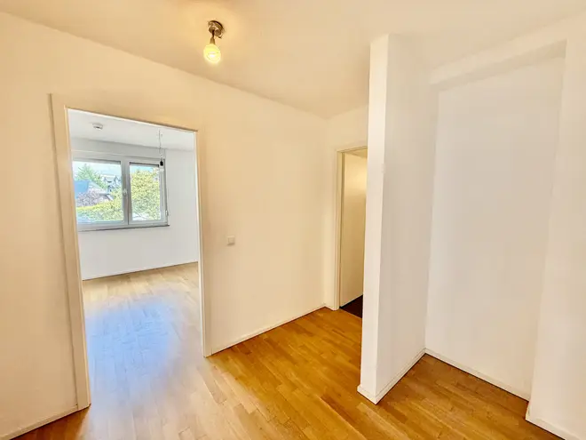2 Zimmer Wohnung mit 55 m² in Bonn – Bild 2