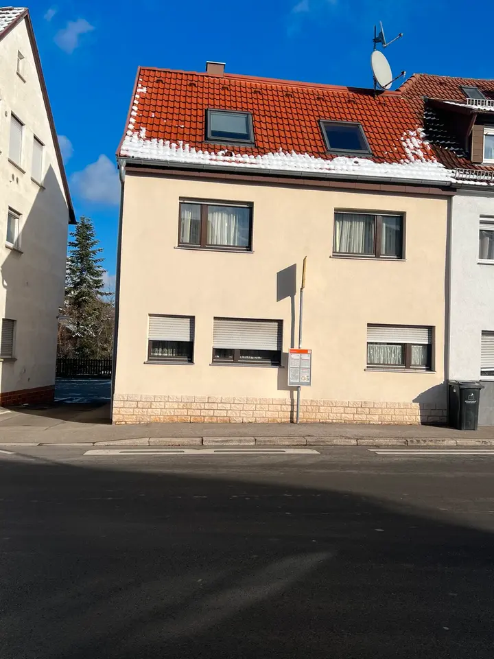 8 Zimmer Haus mit 176 m² in Sindelfingen – Bild 3