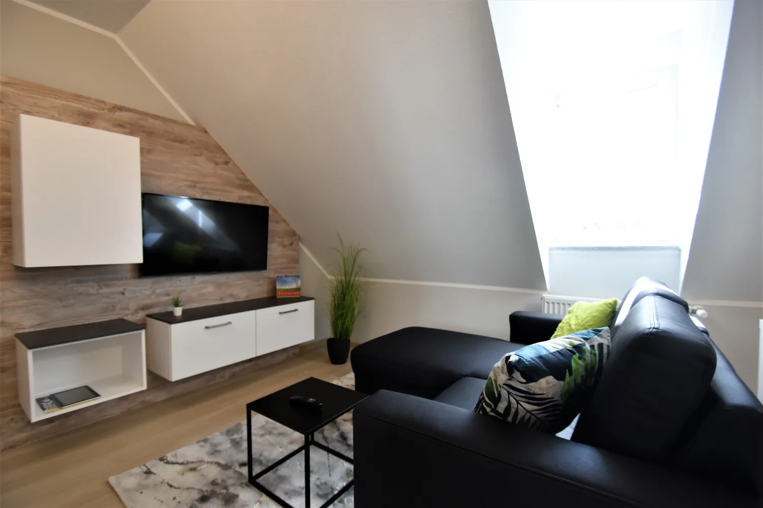 2 Zimmer Wohnung mit 45 m² in Aschaffenburg – Bild 2