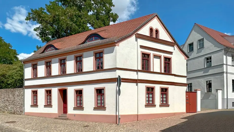 3 Zimmer Wohnung mit 135 m² in Dessau-Roßlau – Bild 2