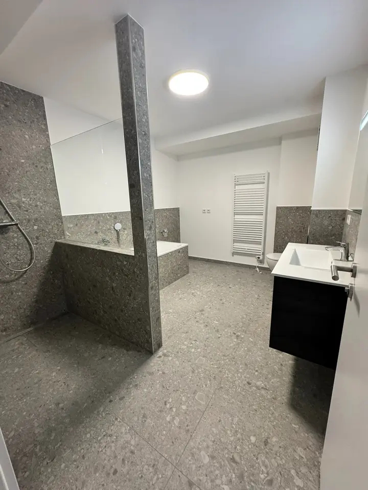 4 Zimmer Wohnung mit 123 m² in Eisenach – Bild 4
