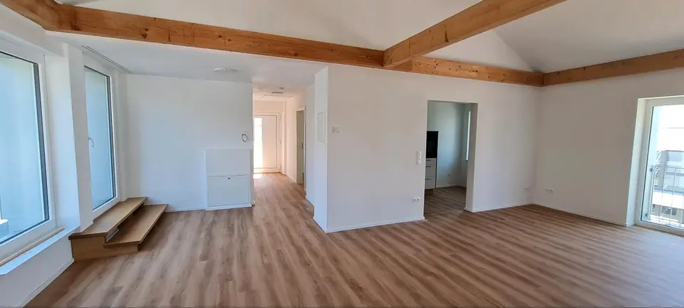 2 Zimmer Wohnung mit 87 m² in Amberg – Bild 2
