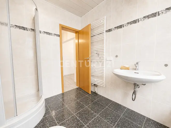 4 Zimmer Wohnung mit 75 m² in Essen – Bild 2