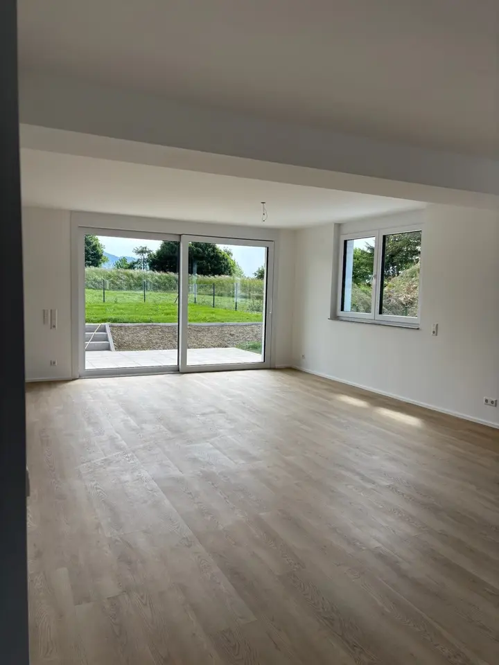 5 Zimmer Haus mit 150 m² in Freiburg im Breisgau – Bild 1