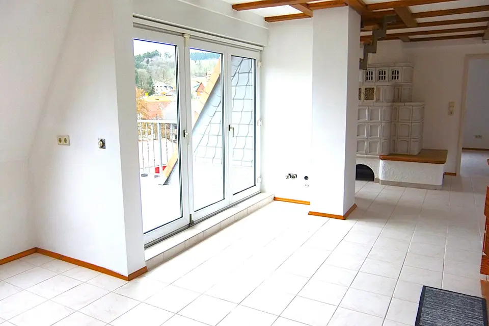 4 Zimmer Wohnung mit 100 m² in Michelstadt – Bild 2