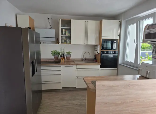 5 Zimmer Wohnung mit 130 m² in Neuss – Bild 2