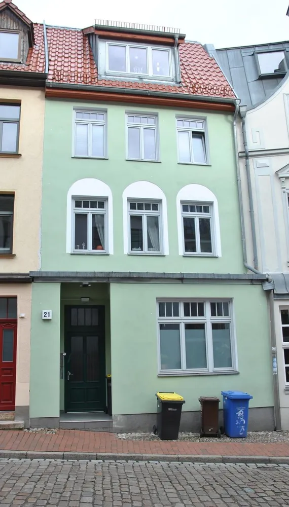 2 Zimmer Wohnung mit 46 m² in Rostock – Bild 1