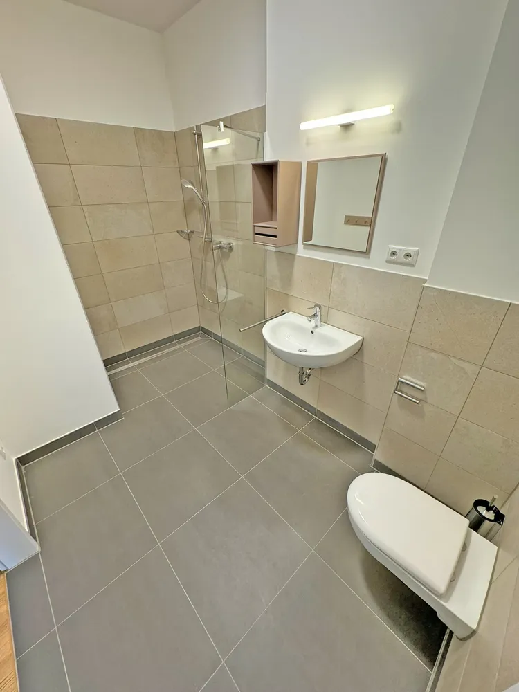 1 Zimmer Wohnung mit 28 m² in Bonn – Bild 2