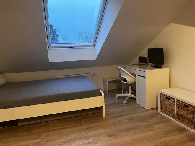 WG-Zimmer mit 10 m² in Frankfurt am Main – Bild 2