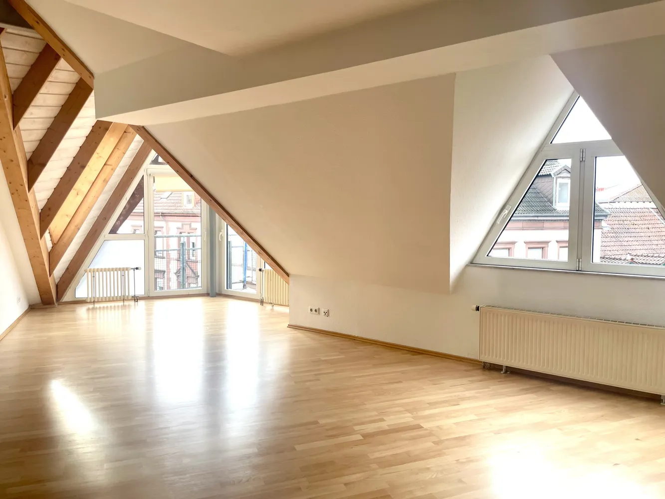 3 Zimmer Wohnung mit 80 m² in Kaiserslautern – Bild 2