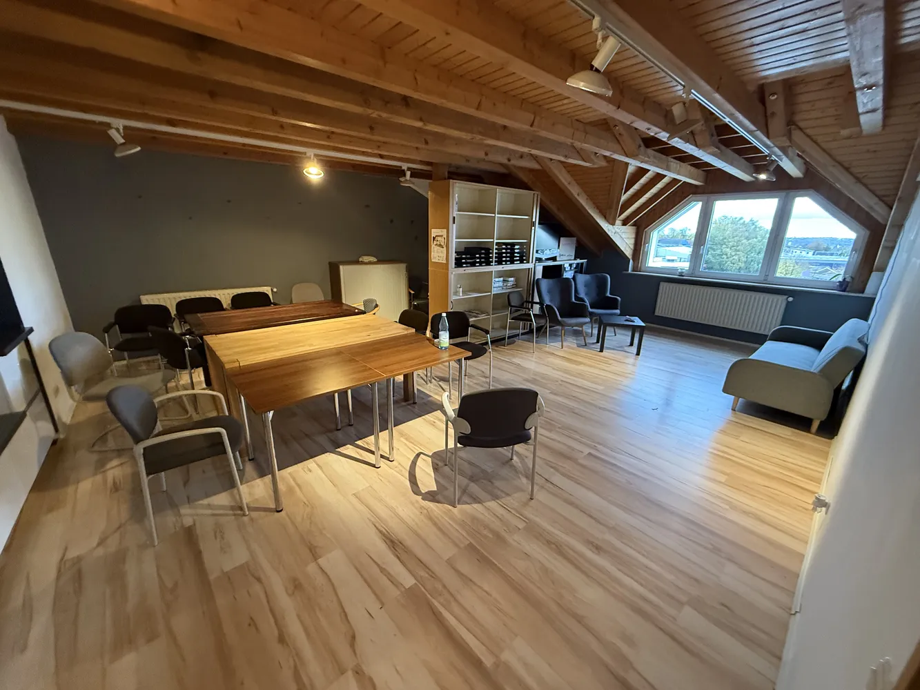 5 Zimmer Wohnung mit 240 m² in Remscheid – Bild 1