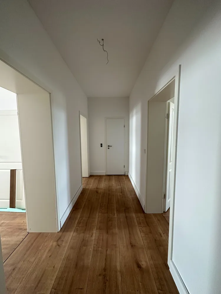 4 Zimmer Wohnung mit 141 m² in Halle (Saale) – Bild 2