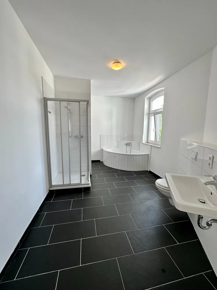 4 Zimmer Wohnung mit 141 m² in Halle (Saale) – Bild 11