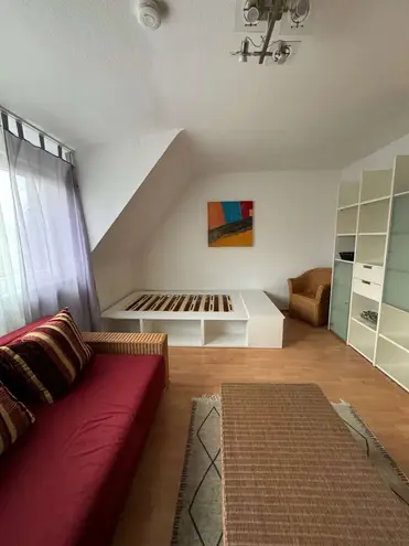 2 Zimmer Wohnung mit 32 m² in Duisburg – Bild 1