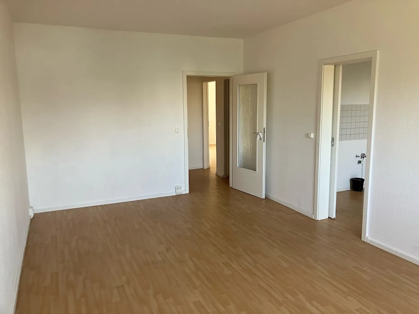 3 Zimmer Wohnung mit 66 m² in Stralsund – Bild 2