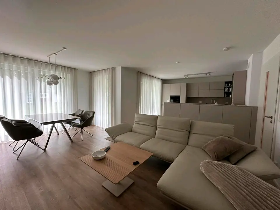 2 Zimmer Wohnung mit 83 m² in Frankfurt (Oder) – Bild 1