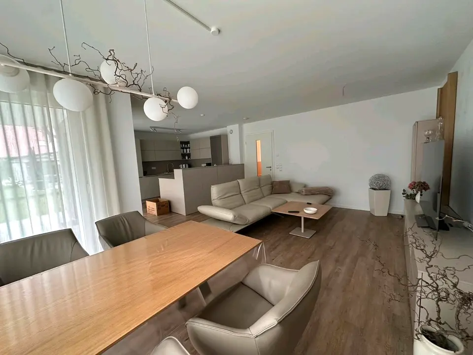 2 Zimmer Wohnung mit 83 m² in Frankfurt (Oder) – Bild 2