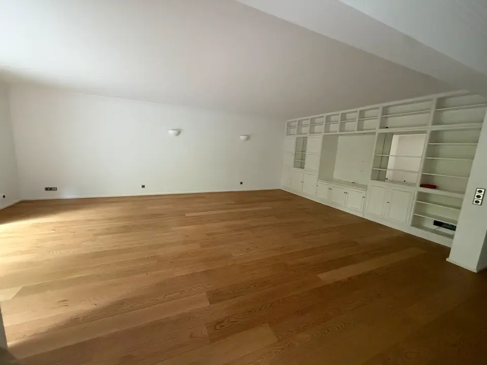 4 Zimmer Wohnung mit 154 m² in Brühl – Bild 3
