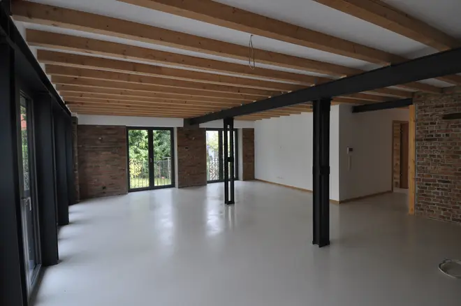 7 Zimmer Haus mit 270 m² in Frankfurt am Main – Bild 1