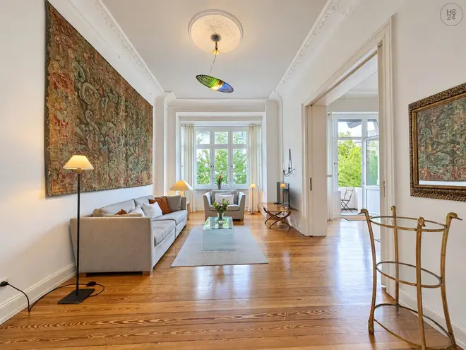 4 Zimmer Wohnung mit 109 m² in Wiesbaden – Bild 1