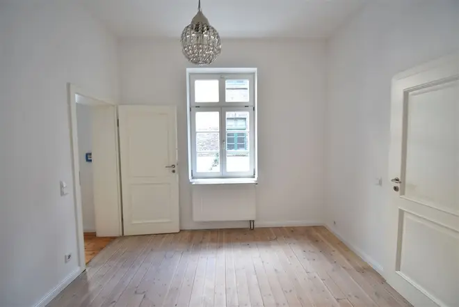 11 Zimmer Haus mit 258 m² in Düsseldorf – Bild 9