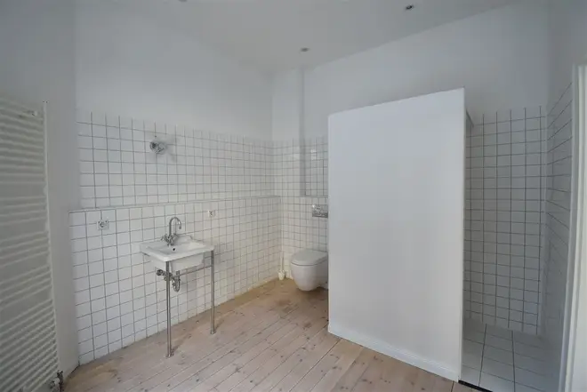 11 Zimmer Haus mit 258 m² in Düsseldorf – Bild 10