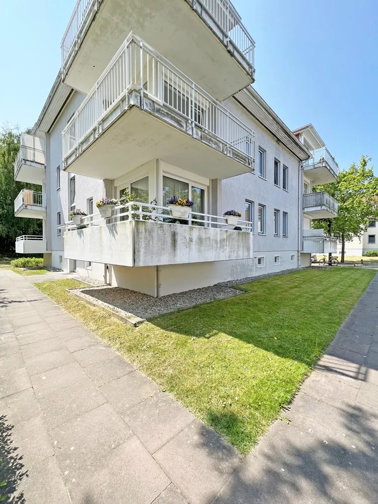 2 Zimmer Wohnung mit 43 m² in Lübeck – Bild 1
