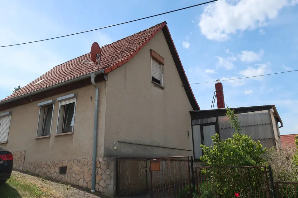 6 Zimmer Haus mit 94 m² in Aschersleben – Bild 2