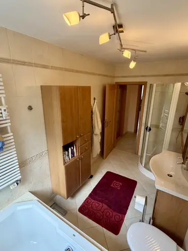 3 Zimmer Wohnung mit 120 m² in München – Bild 8