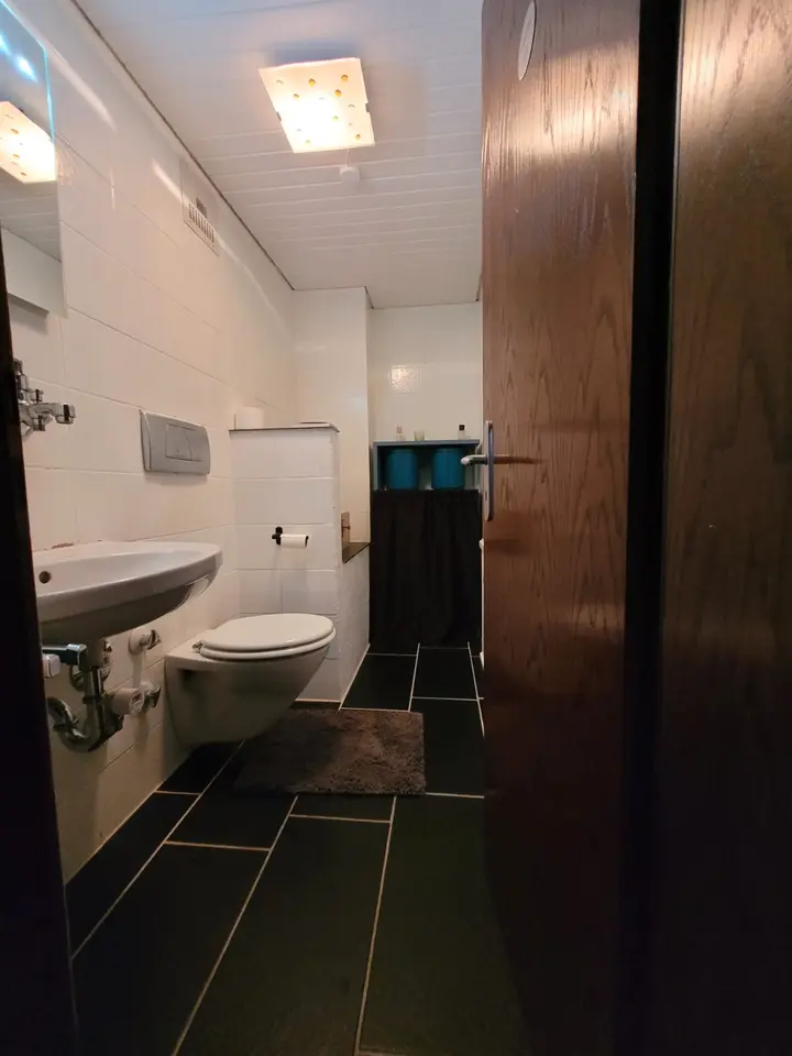 7 Zimmer Wohnung mit 170 m² in Weingarten – Bild 8