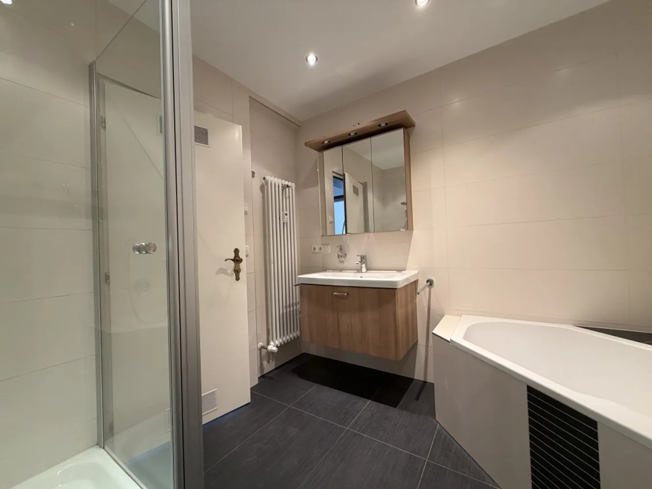 3 Zimmer Wohnung mit 110 m² in Erlangen – Bild 9