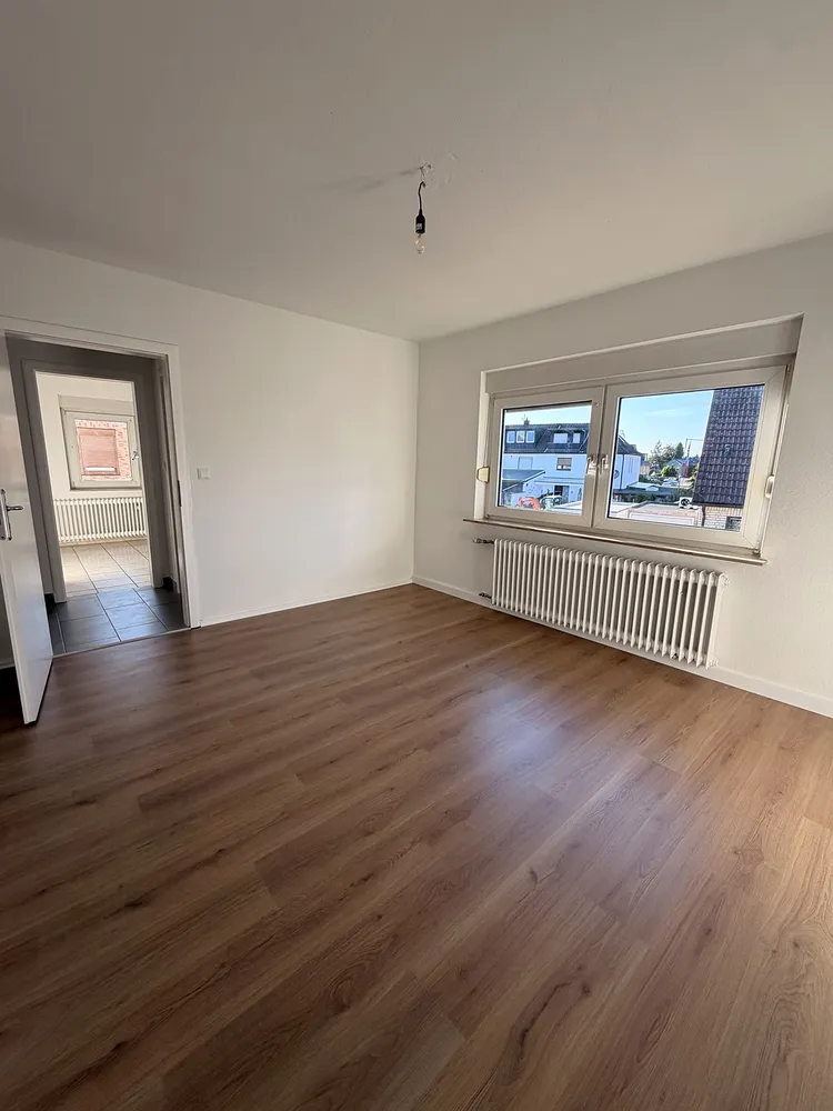 4 Zimmer Wohnung mit 88 m² in Leverkusen – Bild 8