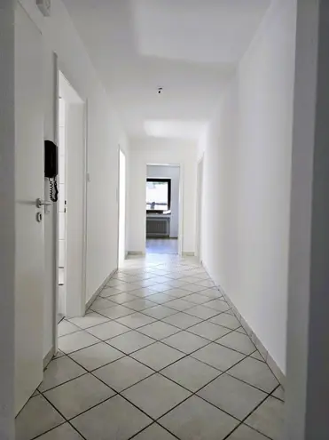 5 Zimmer Wohnung mit 91 m² in Neuss – Bild 4