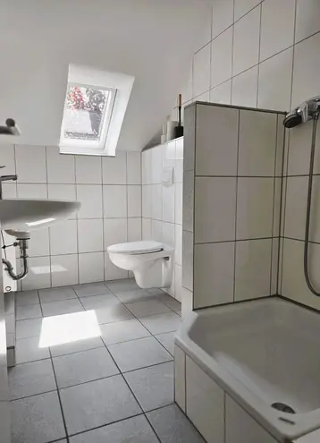 5 Zimmer Wohnung mit 91 m² in Neuss – Bild 6