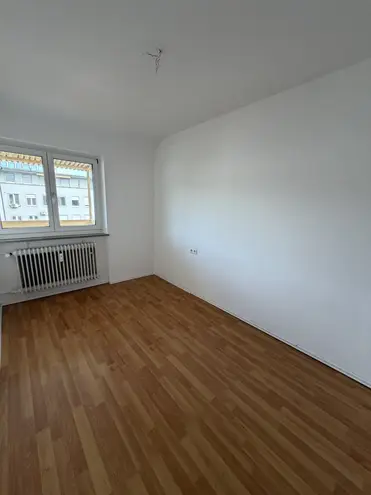 4 Zimmer Wohnung mit 104 m² in Stuttgart – Bild 8