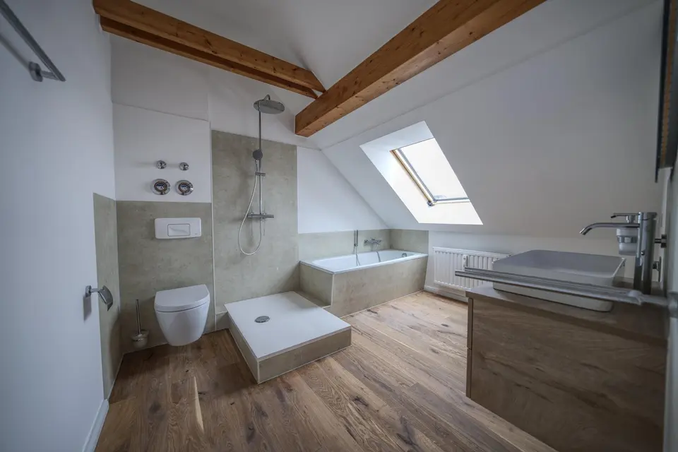 2 Zimmer Wohnung mit 70 m² in Zwickau – Bild 5