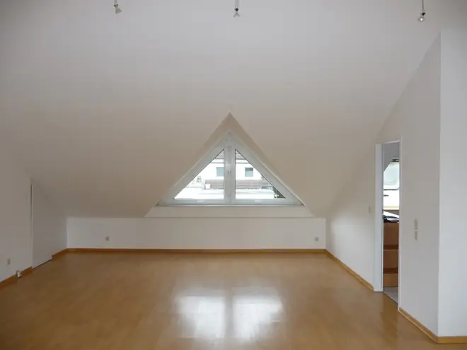 3 Zimmer Wohnung mit 125 m² in Düsseldorf – Bild 4
