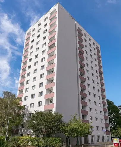 3 Zimmer Wohnung mit 77 m² in Dresden – Bild 1